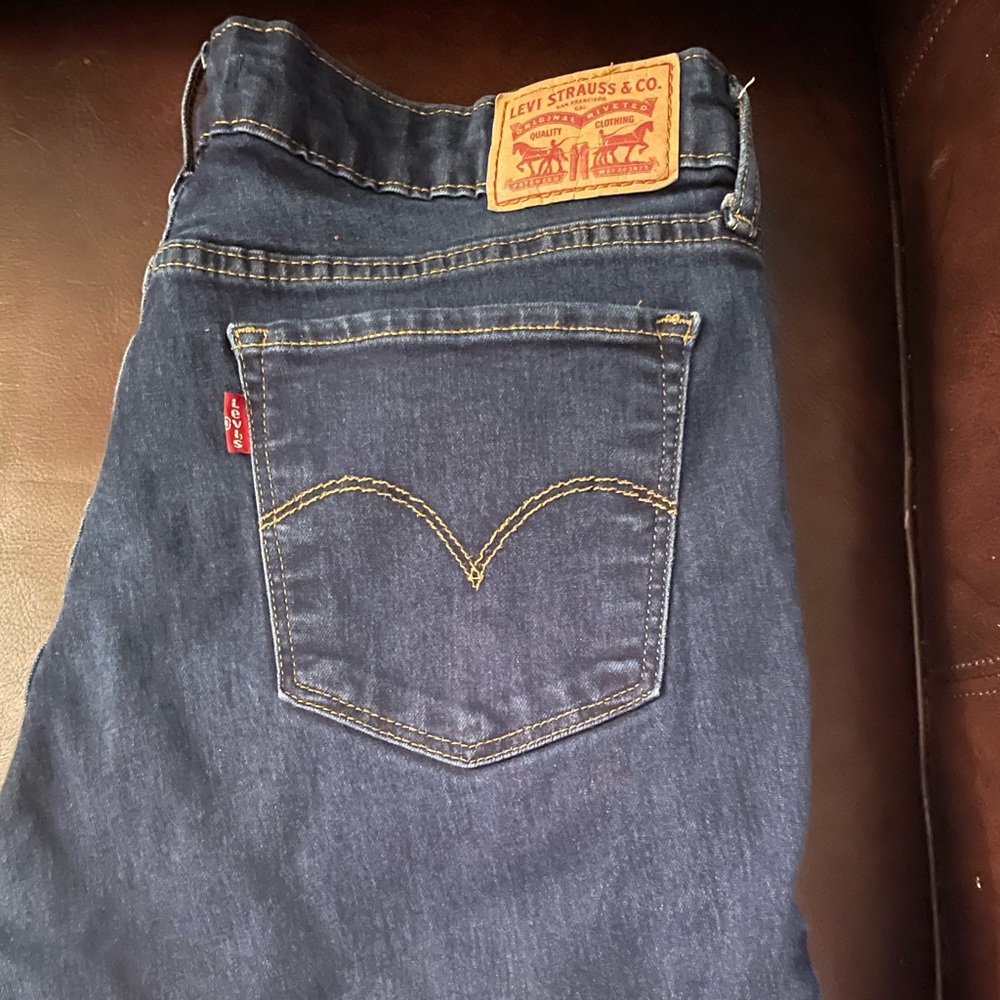 Levi’s 711 womens jeans